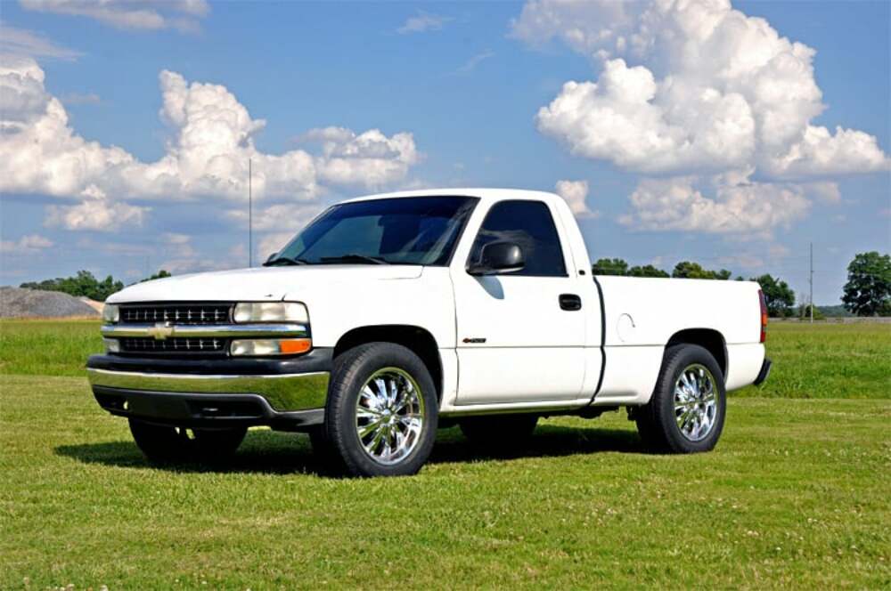 Fits Silverado & GMC Sierra 1500 2WD(1999-2006 & Classic) 1.5" Leveling 7599