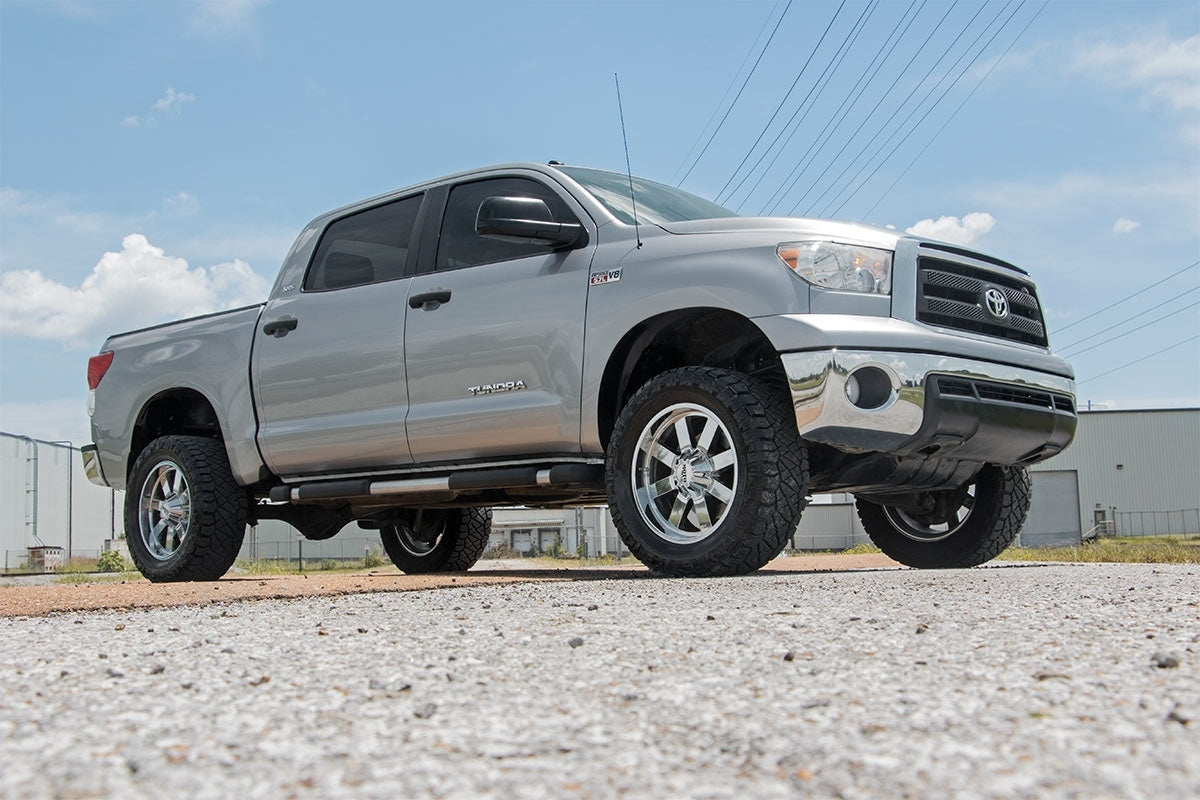 Fits Toyota Tundra 2WD/4WD (2007-2021) 3.5 Inch Lift Kit; N3 Struts; 76831