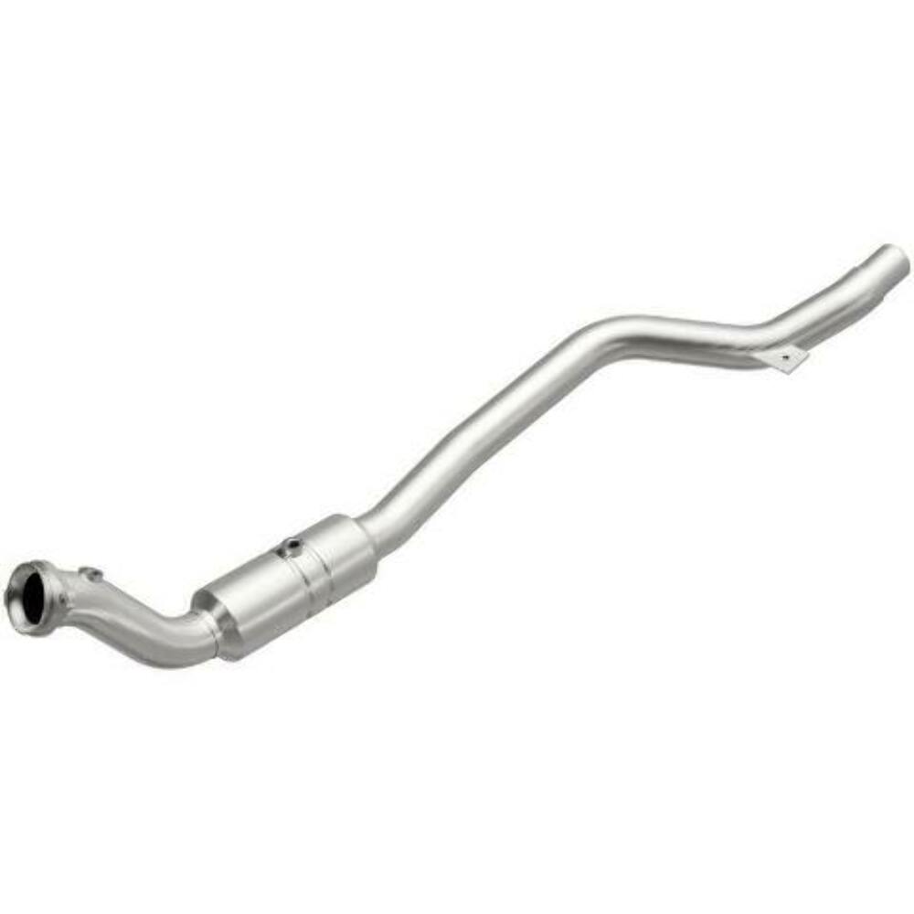 Catalytic Converter for OEM Grade Federal / EPA Compliant Direct-Fit Catalytic Converter MagnaFlow 52100