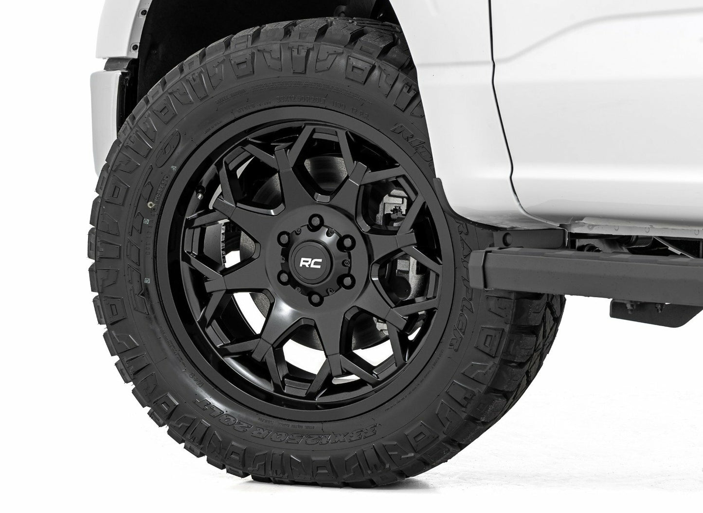Rough Country 80 Series Wheel Semi Gloss Black 20x9 6x135 -12mm 80201217