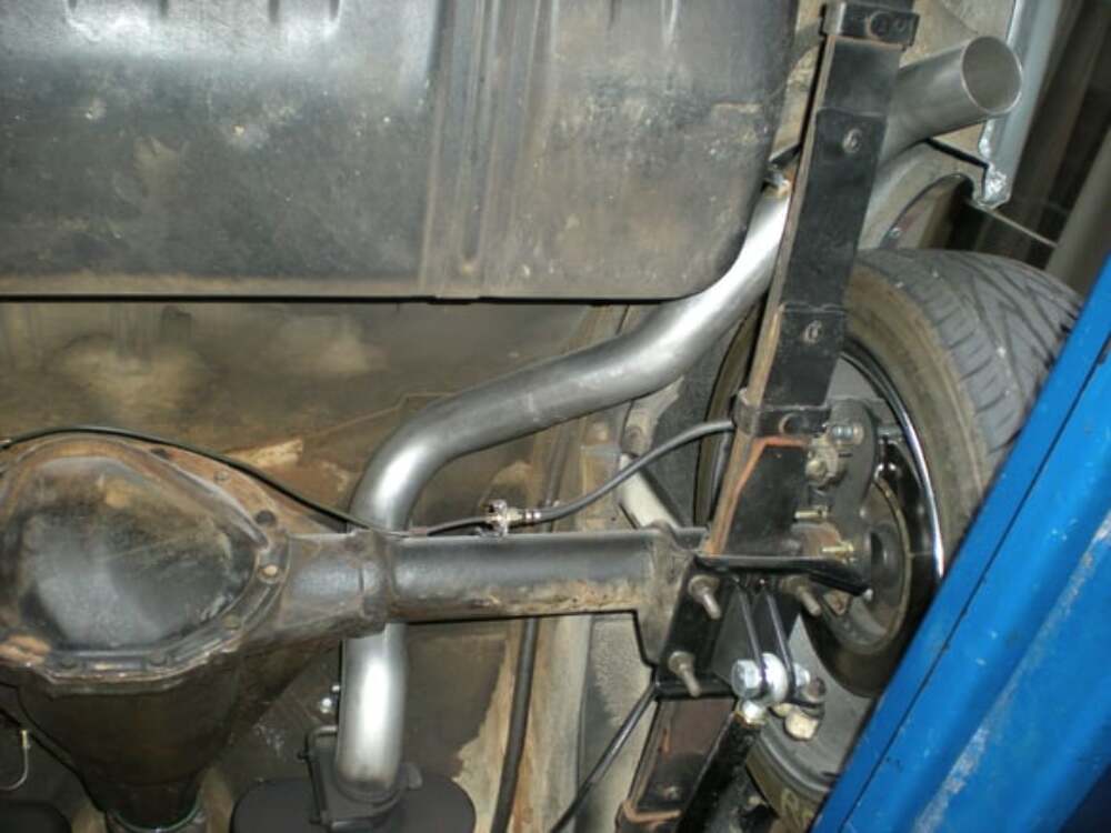 1967-1968 Chevrolet Camaro Crossmember-back Exhaust System Stainless Flowmaster 817129
