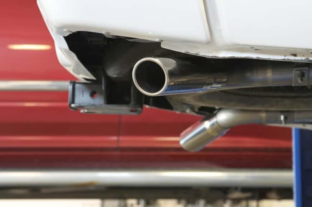 2009-2018 Dodge Ram 1500 Cat-back Exhaust System Flowmaster American Thunder 817490