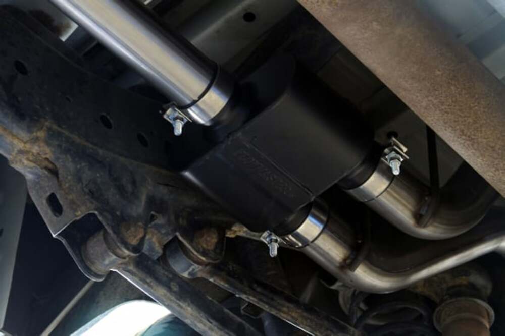 2009-2019 Dodge RAM 1500 Cat-back Exhaust System Flowmaster Outlaw 817690