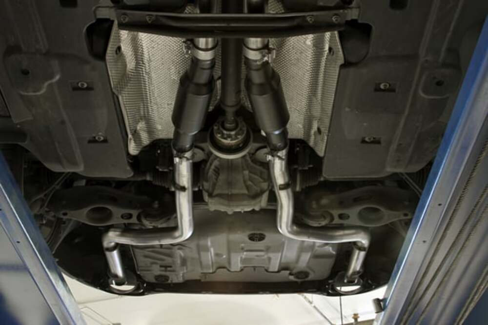 2015-2016 Dodge Charger Cat-back Exhaust System Flowmaster Outlaw 817774