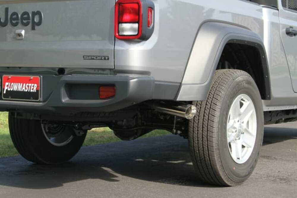 Flowmaster American Thunder Cat-Back Exhaust System 817913