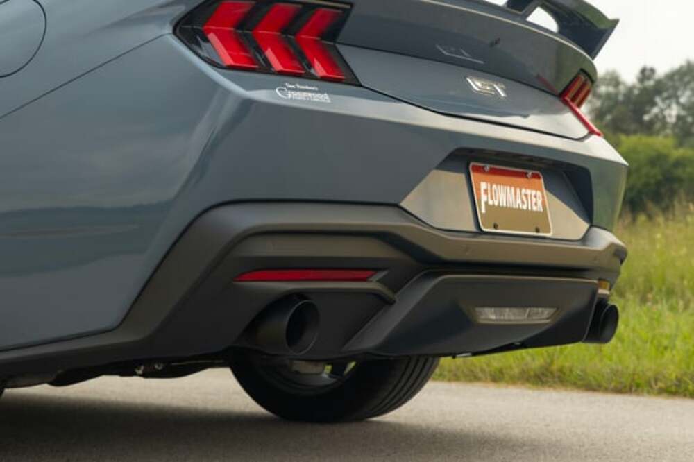 Fits 2024 Ford Mustang GT 5L, Flowmaster Outlaw Cat-Back Exhaust System 818161