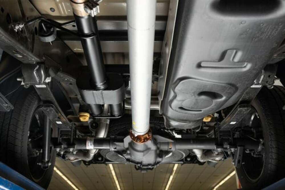 Fits 2021-2024 Ford F-150 2.7/3.5/5L Flowmaster Outlaw Direct Fit Muffler 818171