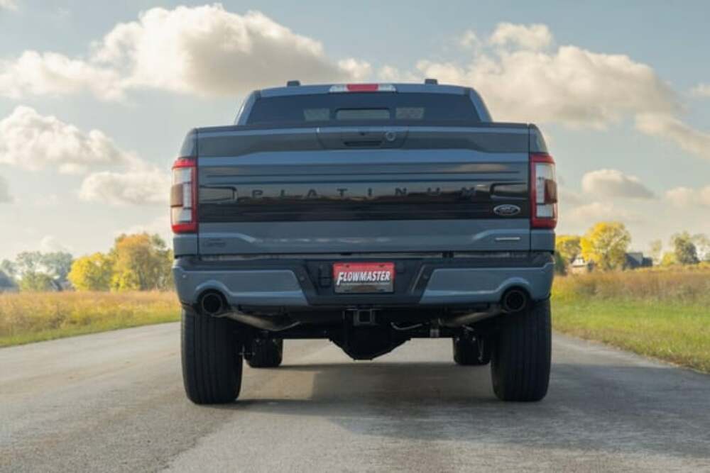Fits 2021-2024 Ford F-150 2.7/3.5/5L Flowmaster Outlaw Direct Fit Muffler 818171