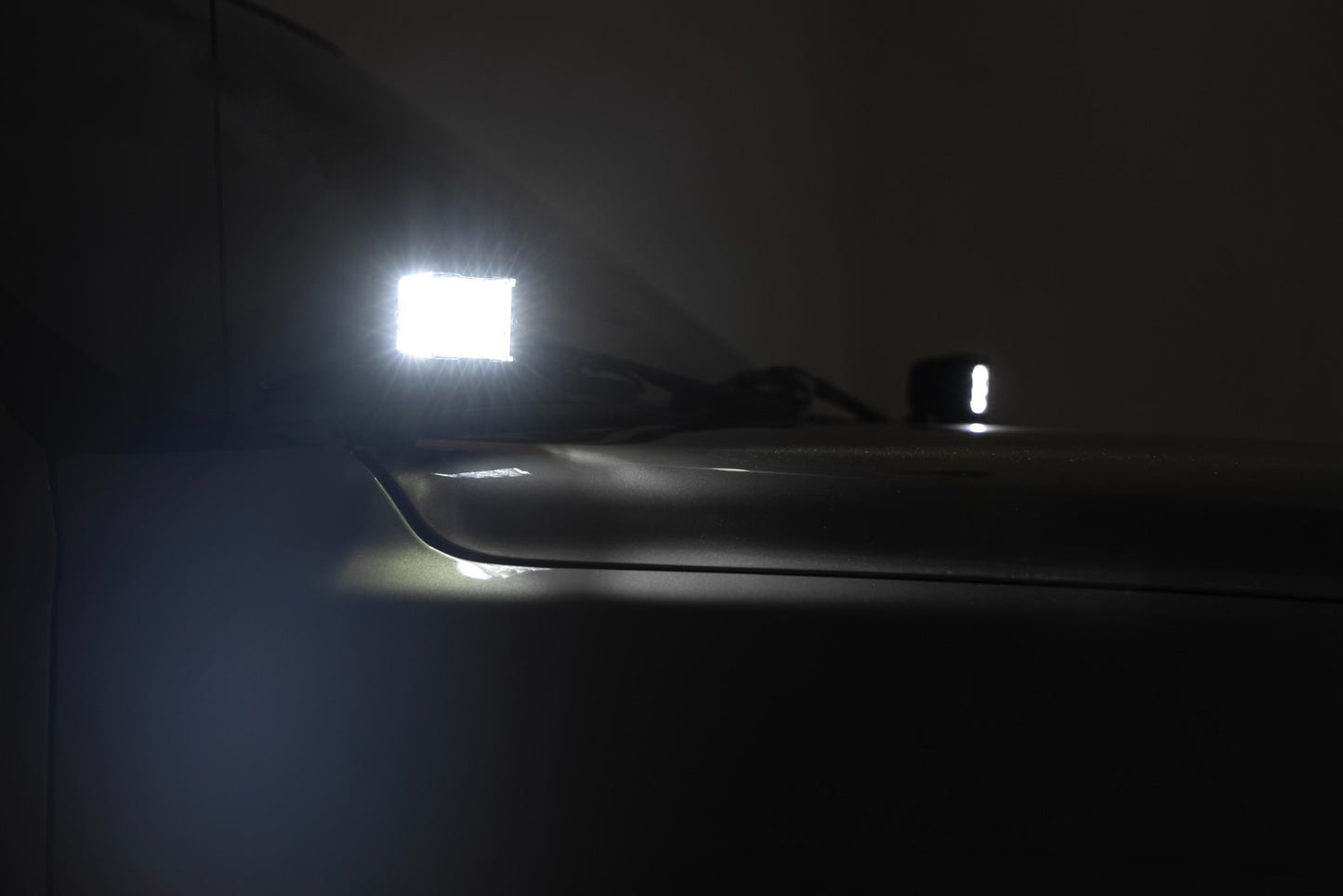 Fits Silverado 1500(99-06) LED Light Ditch Mount 2" Black Pair White DRL 82284