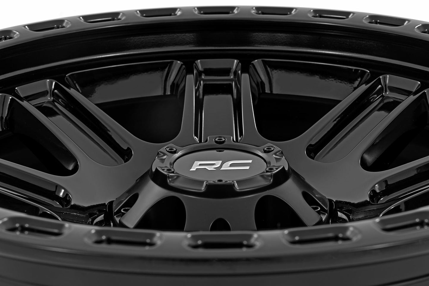 Rough Country 84 Series Wheel; Gloss Black; 17x8.5; 6x135; +0mm 84170917
