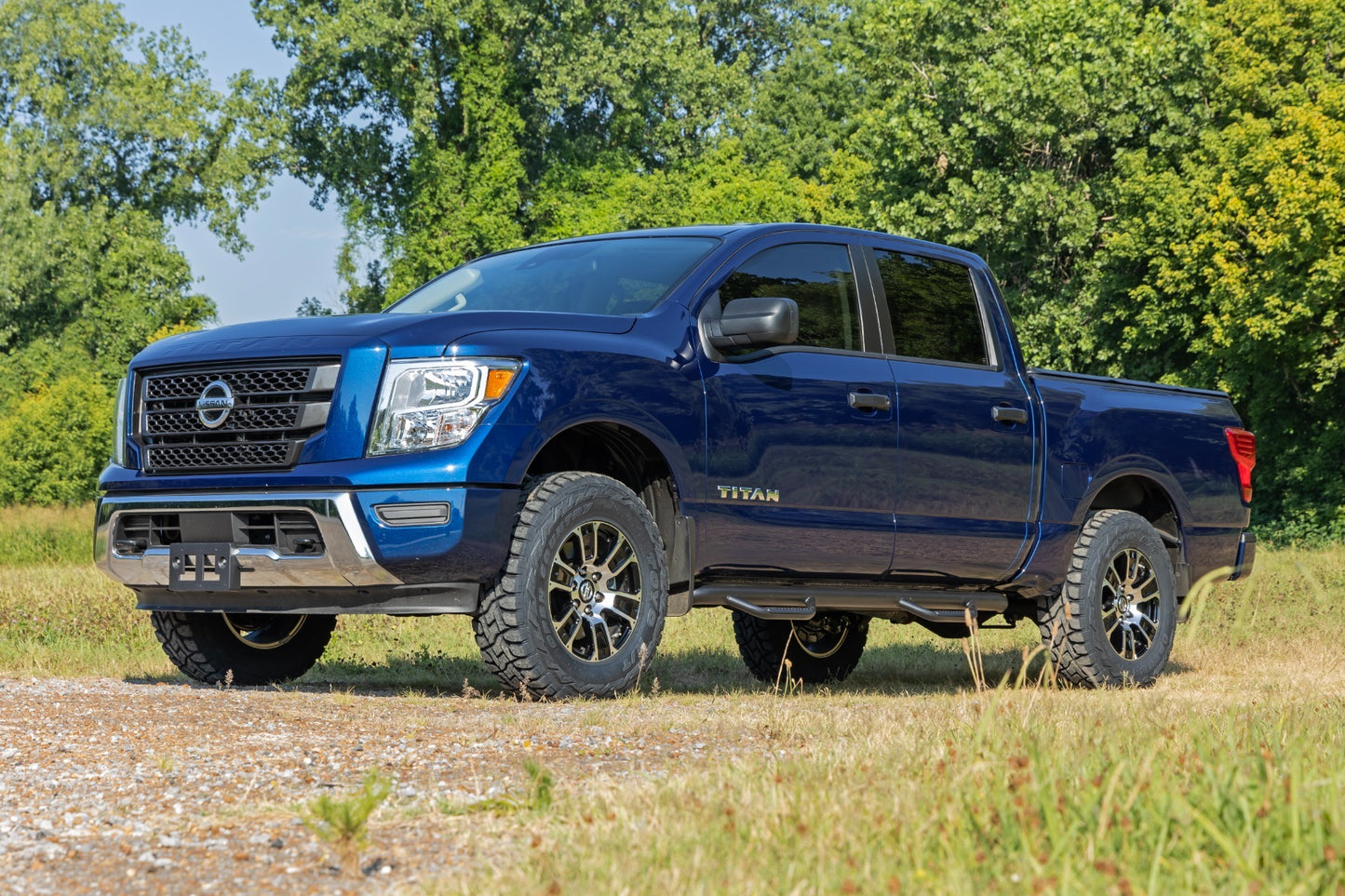 Fits Nissan Titan 4WD (2022-2024) 2 Inch Leveling Kit; 861