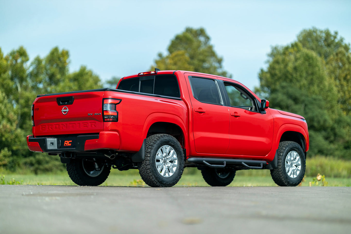 Fits Nissan Frontier (05-24)/Xterra (05-15) 2WD/4WD 2.5 Inch Lift Kit; 867