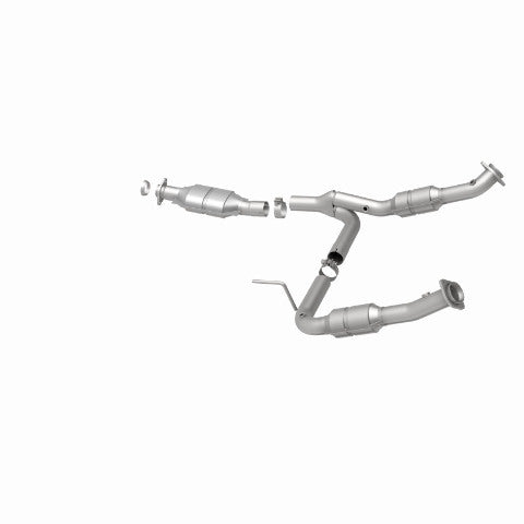 2002-2005 Ford Explorer Direct-Fit Catalytic Converter 93108 Magnaflow