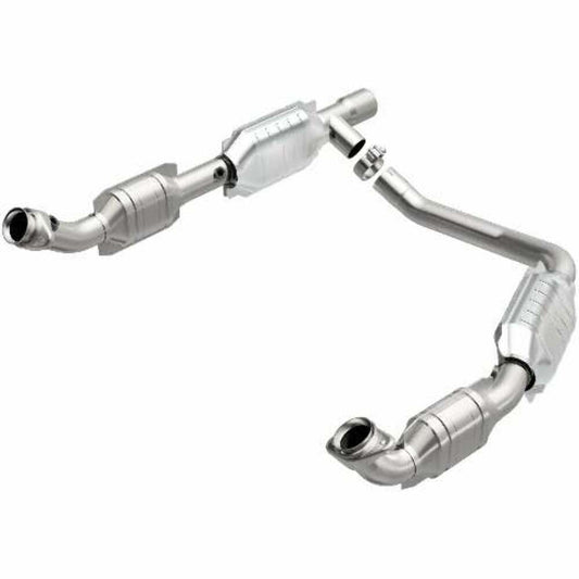04-05 Ford E-350 Club Wagon Direct-Fit Catalytic Converter 93167 Magnaflow