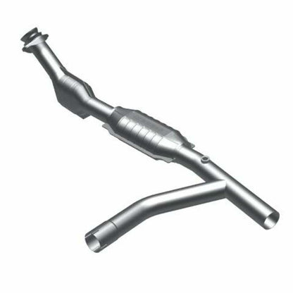 97-98 E150/E250 4.2L PS Direct-Fit Catalytic Converter 93322 Magnaflow