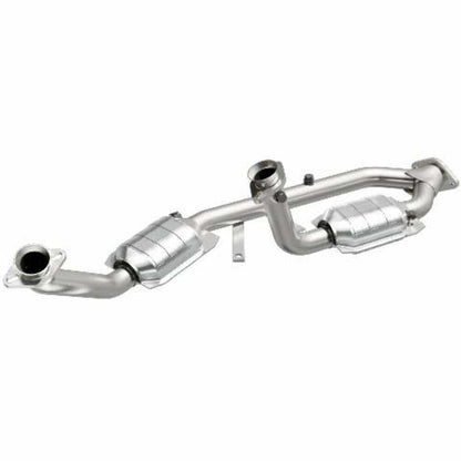 1997-1998 Ford Windstar Direct-Fit Catalytic Converter 93342 Magnaflow - Catalytic Converters Car Part People