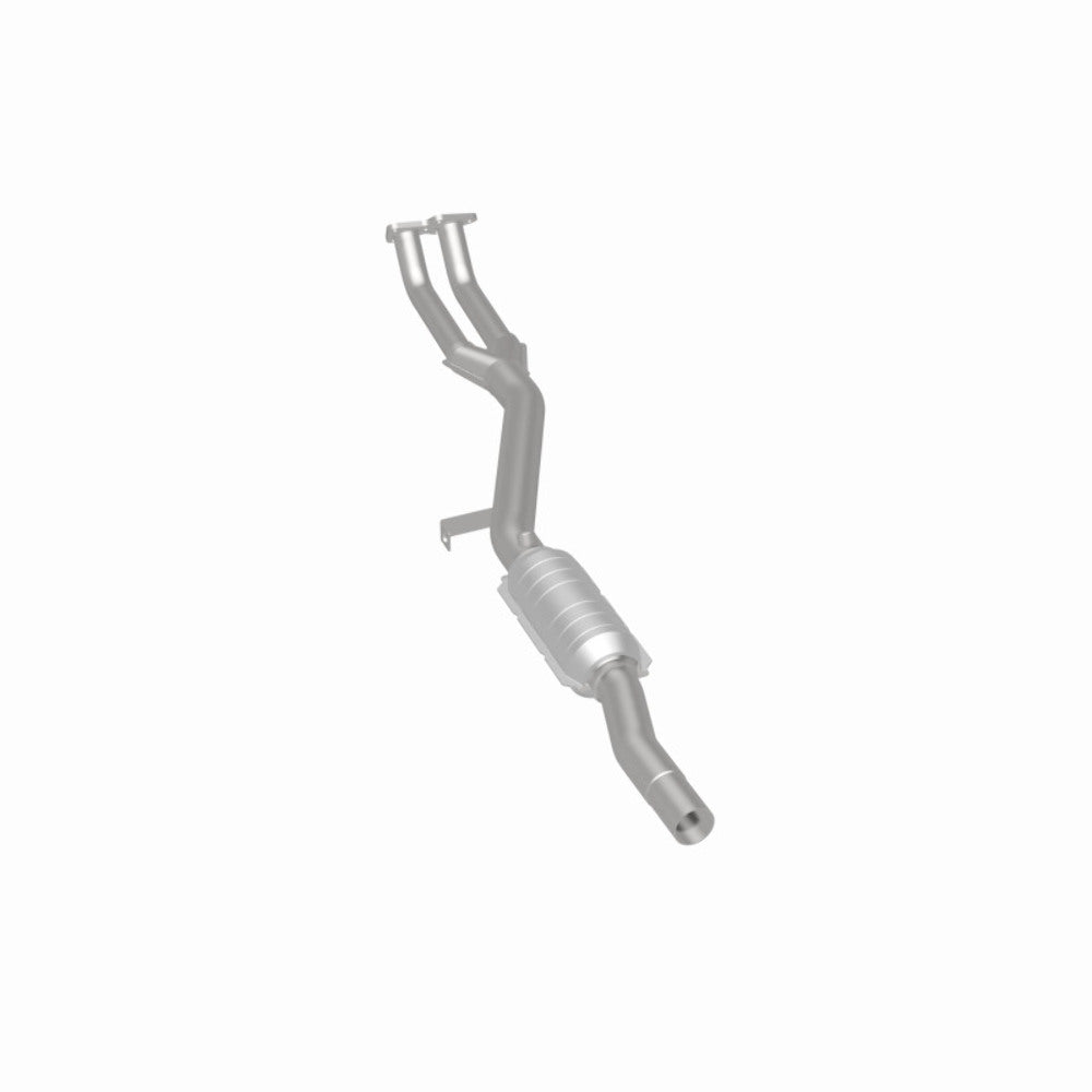 Catalytic Converter for Standard Grade Federal / EPA Compliant Direct-Fit Catalytic Converter MagnaFlow 93685