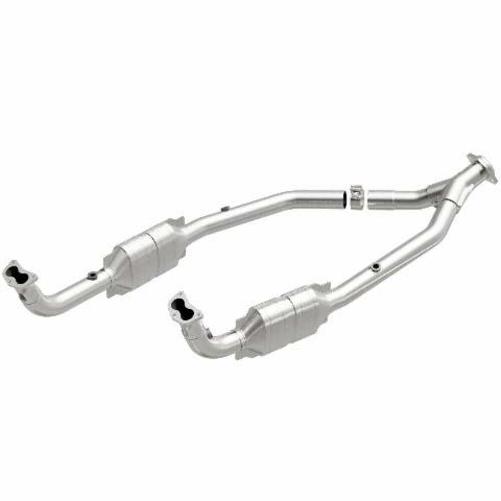99-04 LR Discovery V8 Direct-Fit Catalytic Converter 93689 Magnaflow - Catalytic Converters Car Part People
