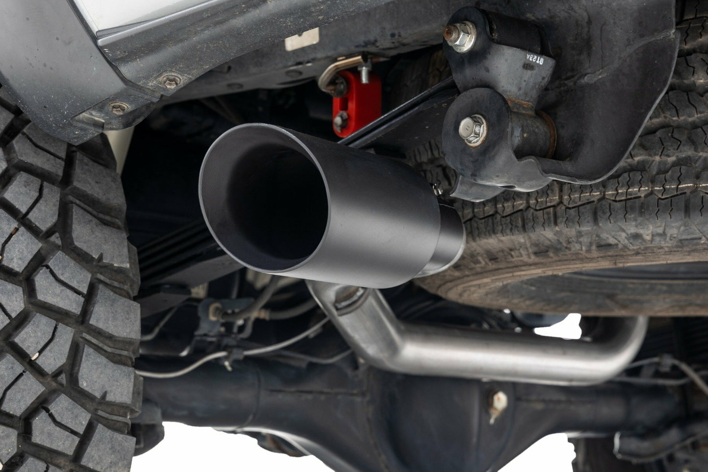 Fits Toyota Tacoma (16-23) Performance Cat-Back Exhaust; Stainless; 3.5L; 96016