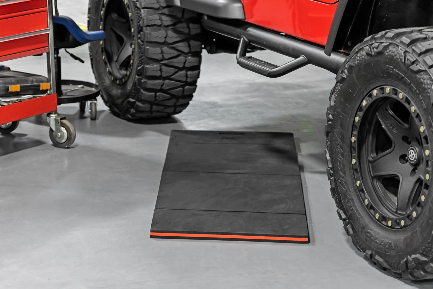 Folding Mechanics Mat; 1.25" Thick EVA Foam; 22 x 55 inches 99023