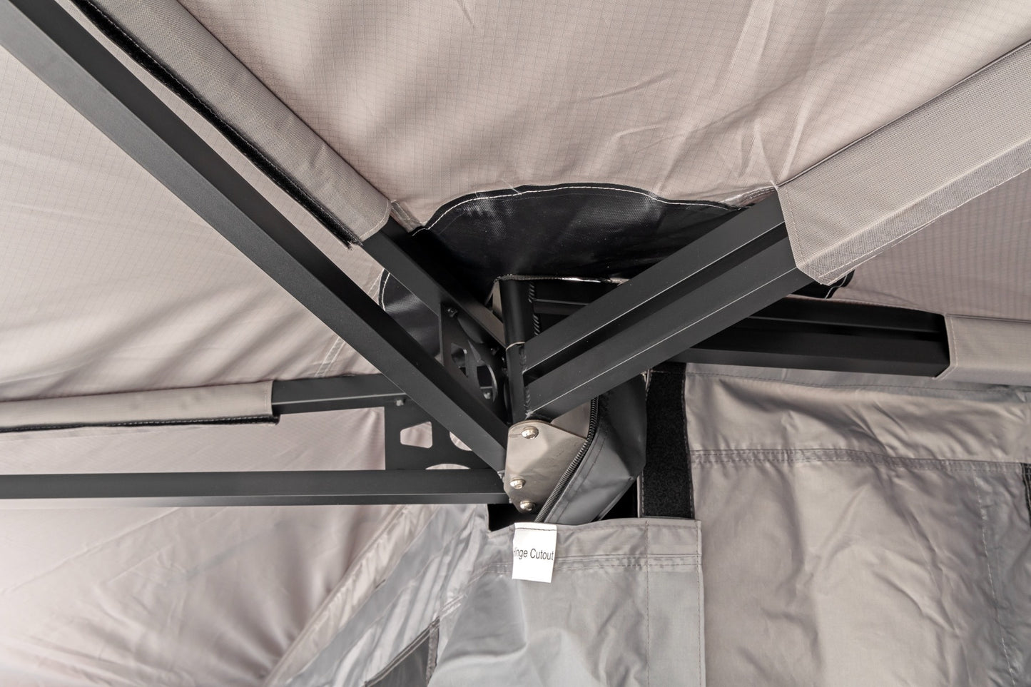 270 Degree Awning; Drivers Side 99047
