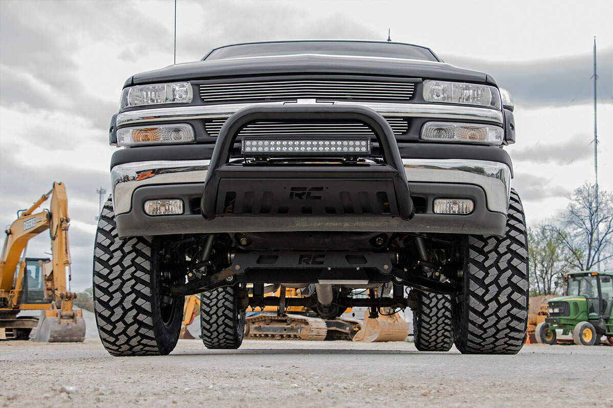 Fits Sierra/Silverado 1500/Tahoe/Yukon(99-06 &Classic) Black Bull Bar B-C2991