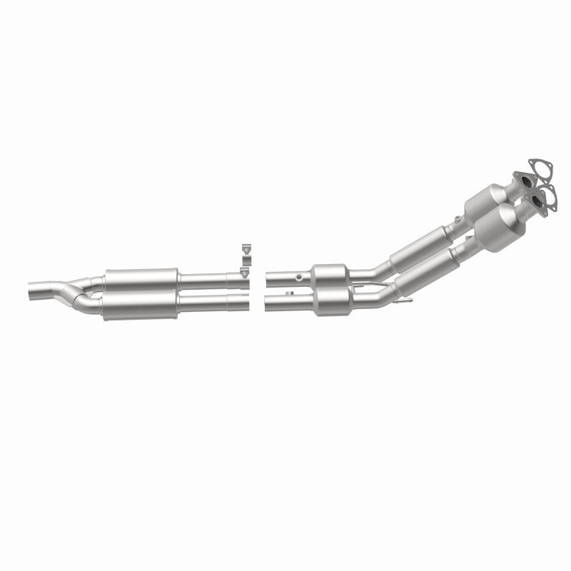2006 Volkswagen Passat 3.6L Direct-Fit Catalytic Converter 551799 Magnaflow - Catalytic Converters Car Part People