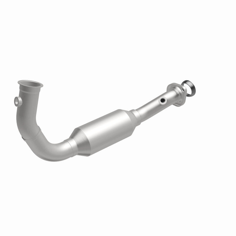 2004 Jeep Liberty 3.7L Direct-Fit Catalytic Converter 5451583 Magnaflow - Catalytic Converters Car Part People