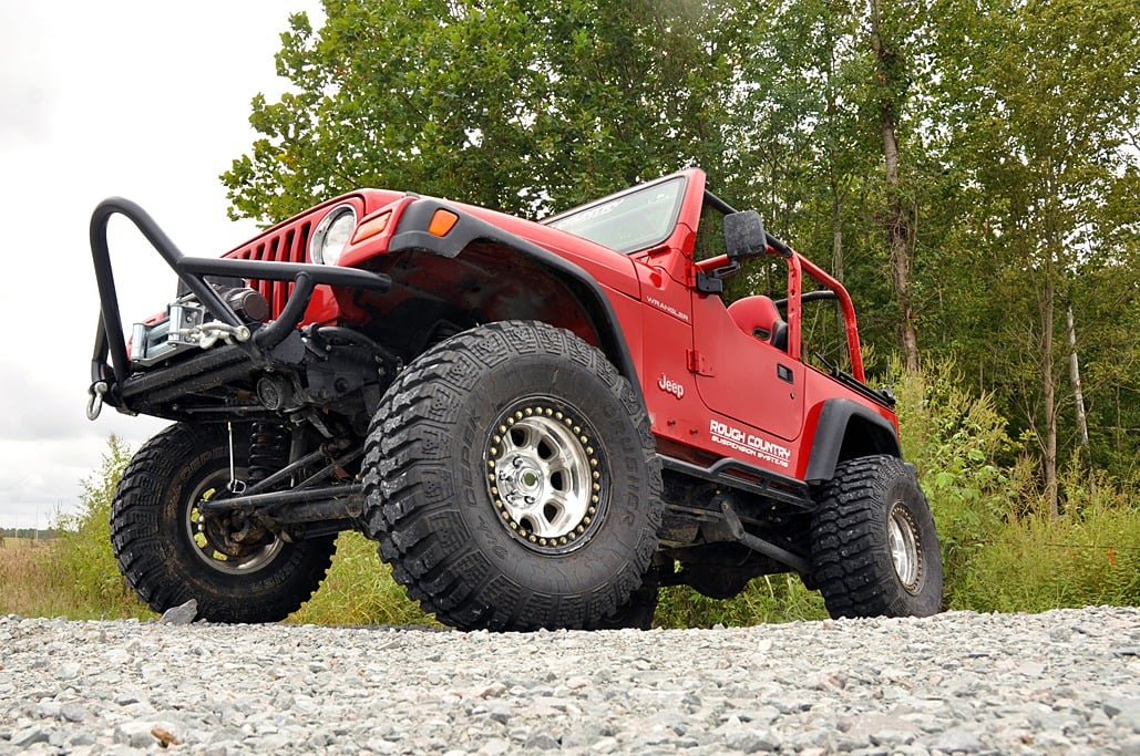 Rough Country 4 Inch Lift Kit - Long Arm - M1 - Jeep Wrangler TJ 4WD (1997-2006) - 66340