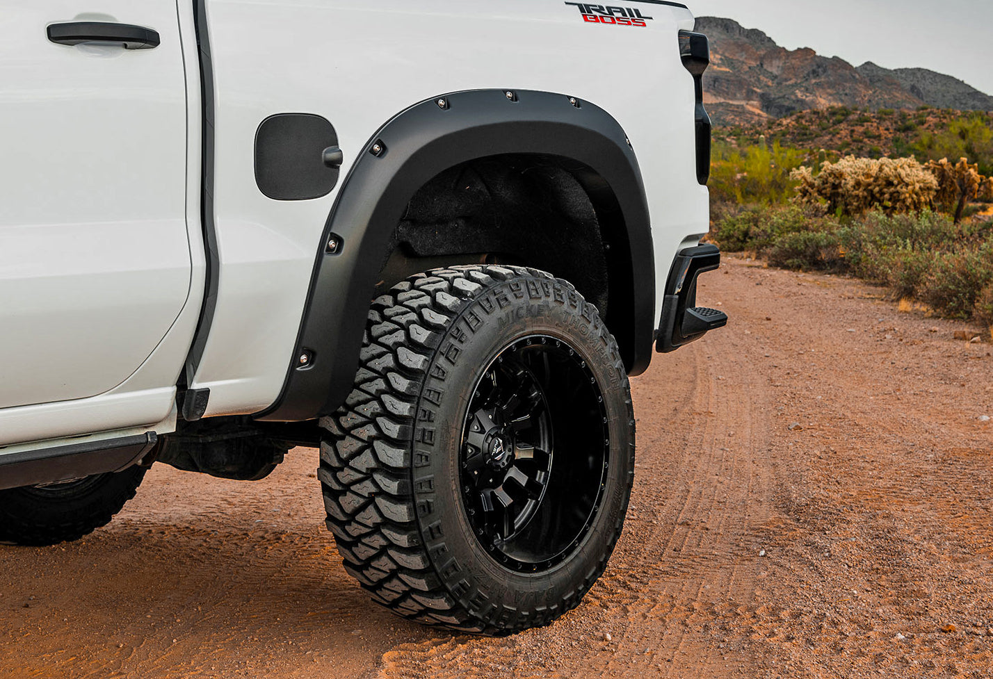 Fits Silverado 1500(22-24) Pocket Fender Flare GAN Silver Metallic F-C12211-GAN