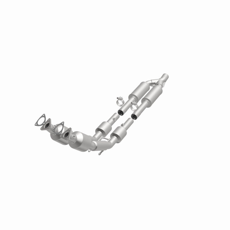 2006 Volkswagen Passat 3.6L Direct-Fit Catalytic Converter 551799 Magnaflow - Catalytic Converters Car Part People