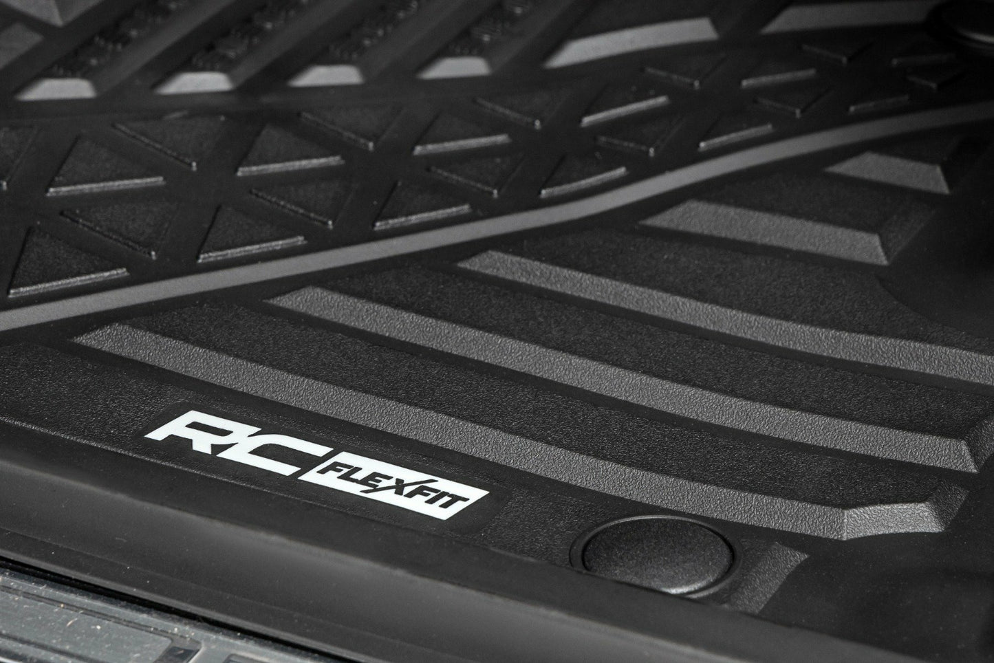 Fits Ram 1500 (19-24)/1500 TRX (21-24) Flex-Fit Floor Mats FR & RR Crew FF-31422