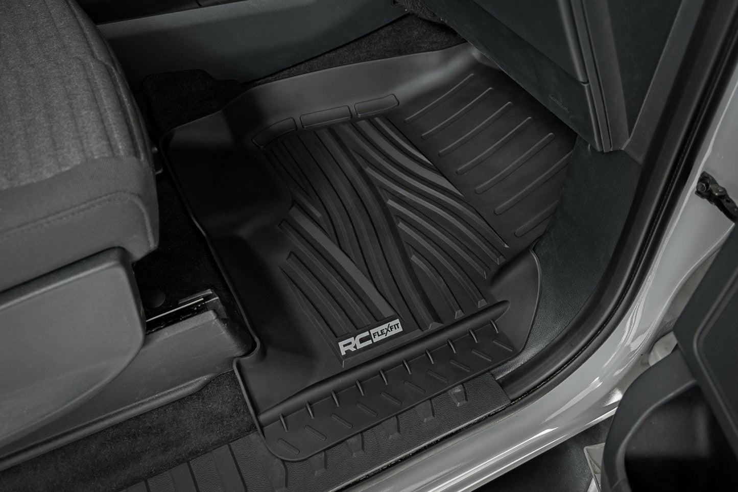 Fits Ford F-150(15-24)/Raptor(17-24) Flex-Fit Floor Mats FR & RR FF-51512