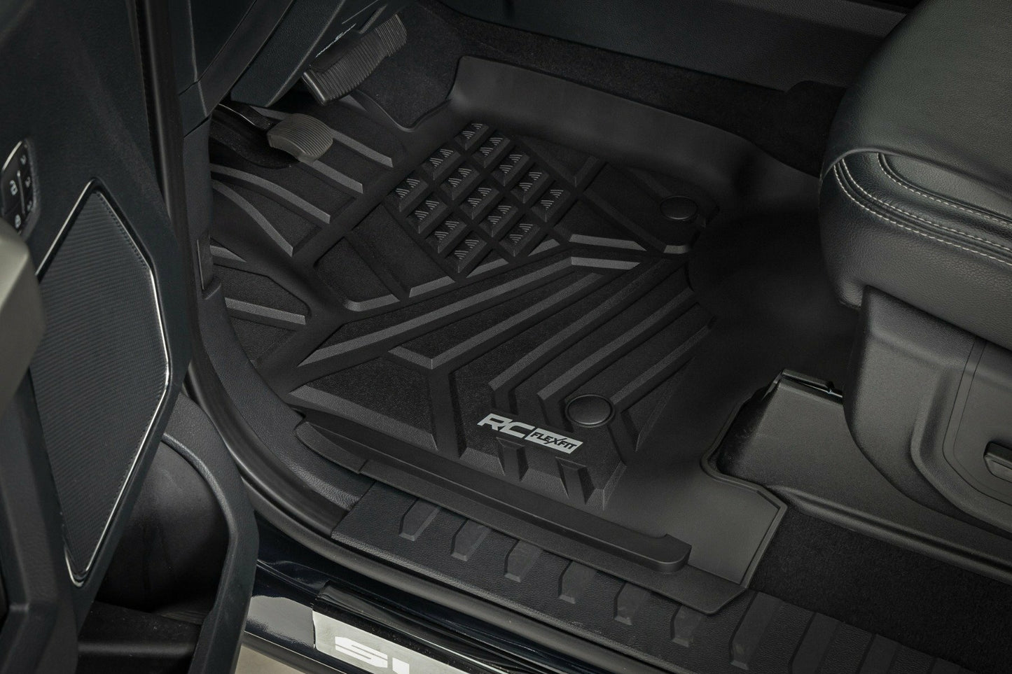 Fits Ford F-250/F-350 SD (17-24) Flex-Fit Floor Mats; Front and Rear; FF-51712