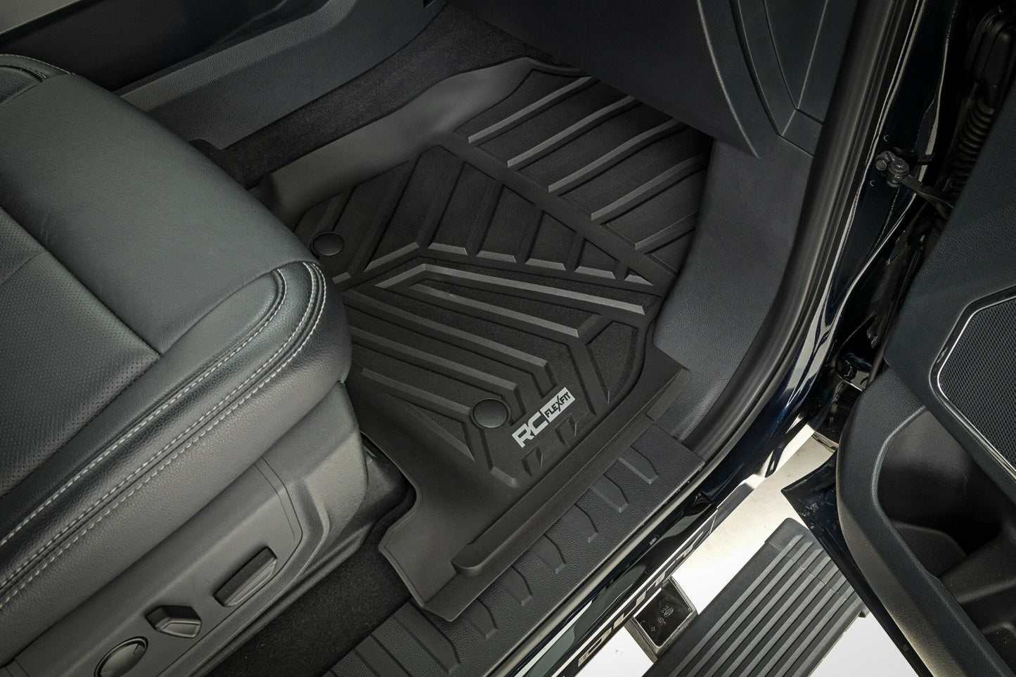 Fits Ford F-250/F-350 SD (17-24) Flex-Fit Floor Mats; Front and Rear; FF-51712