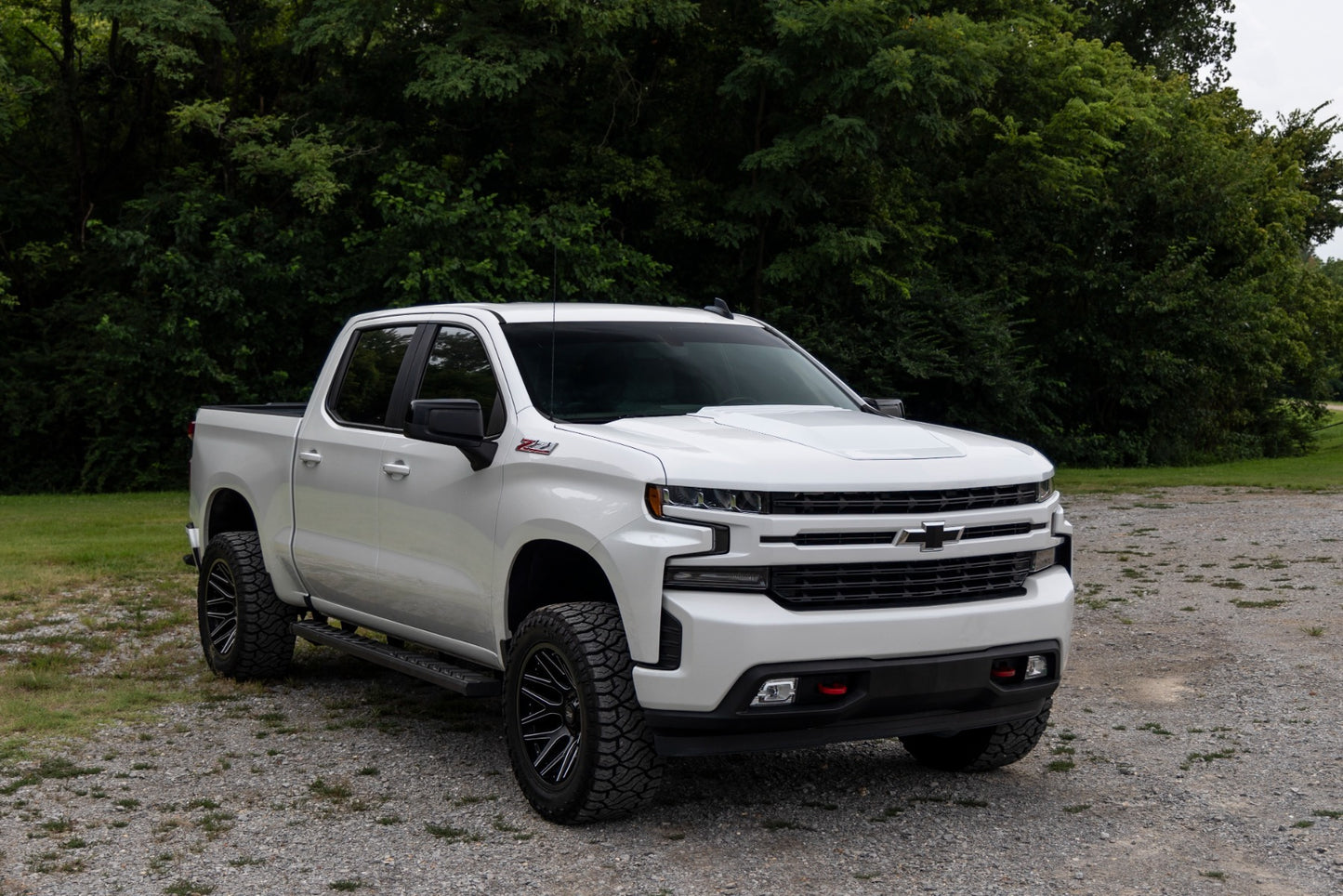 Fits 2019-2024 Silverado 1500 Hood Scoop; GB8 Mosaic Black; HS10010-GB8