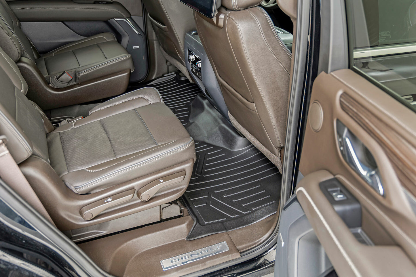 Fits Chevy/GMC Tahoe/Yukon 2&4WD (21-24) Floor Mats FR & RR FR/RR Bucket M-21712