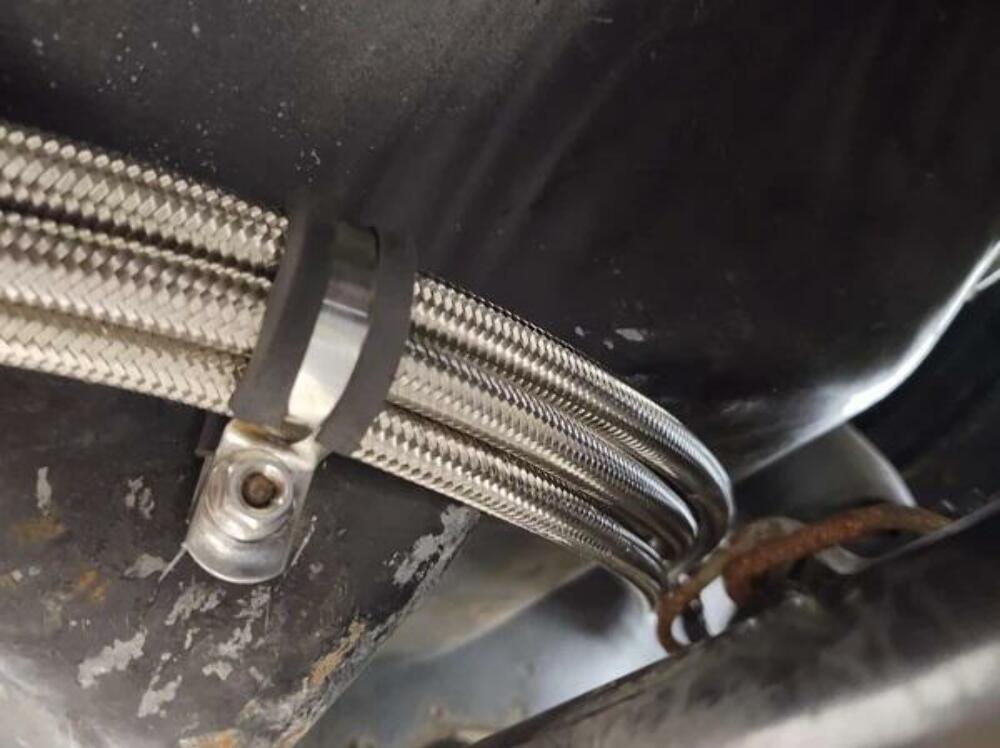 2002-05 Buick Rendezvous w/ 3.4L V6 Quick Fix Fuel Hose Kit Stainless QFF0025SS