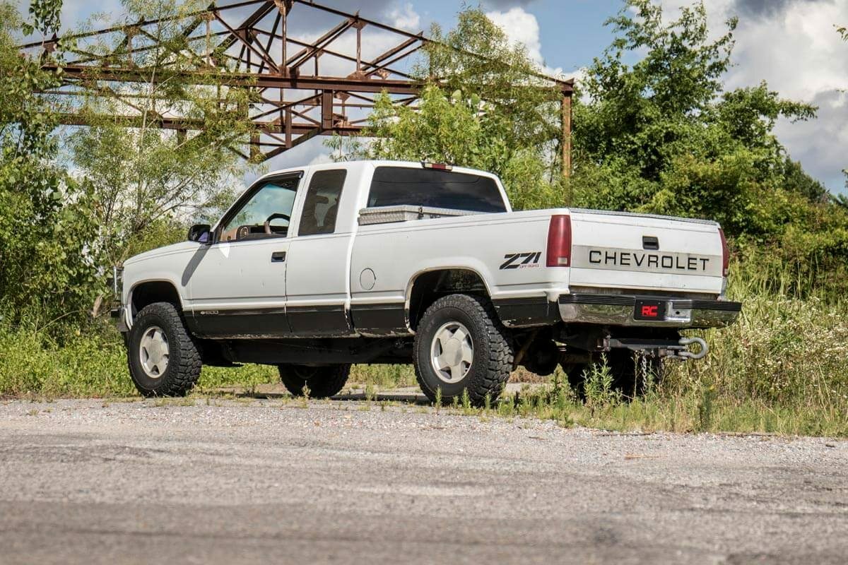 Fits Chevy C1500/K1500 Truck(88-94) Body Lift Bumper Brackets  3" Lift RC703