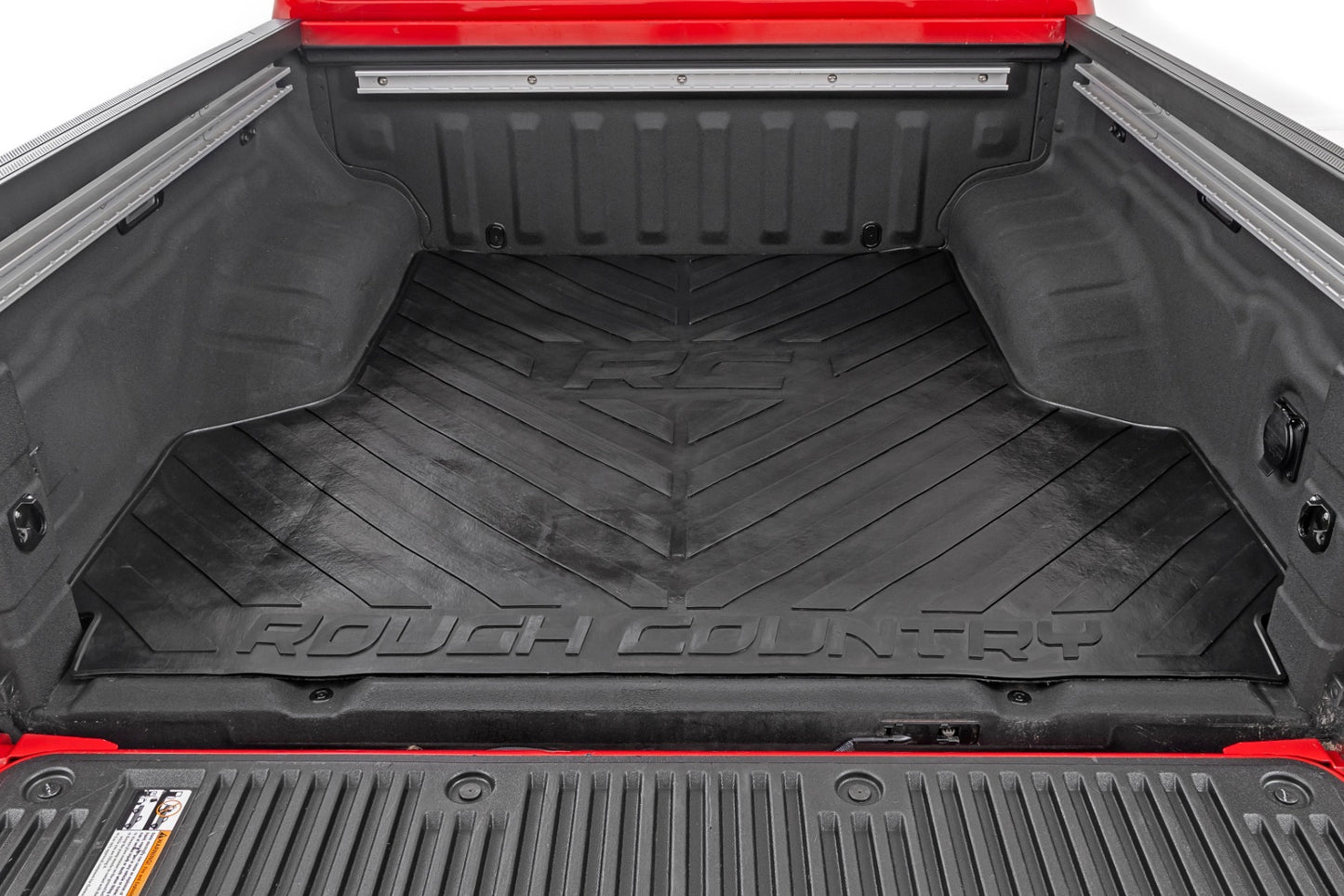 Fits Nissan Frontier 2WD/4WD (2005-2024) Bed Mat; 5' Bed; RC Logo; RCM525