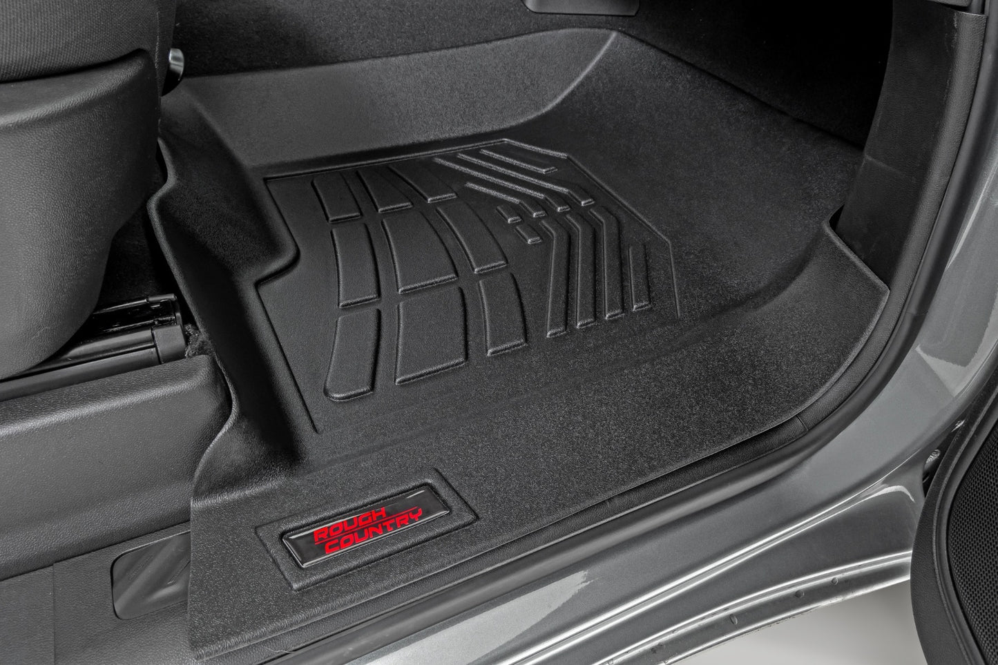 Fits Chevy/GMC 1500/2500HD (19-24) Floor Mats FR & RR FR Bucket Crew SM2161